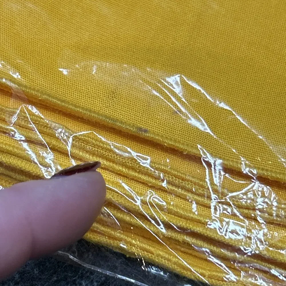VTG Apron Linen Tree of California Gold Yellow Merrow Edged Cloth Napkins 12pc